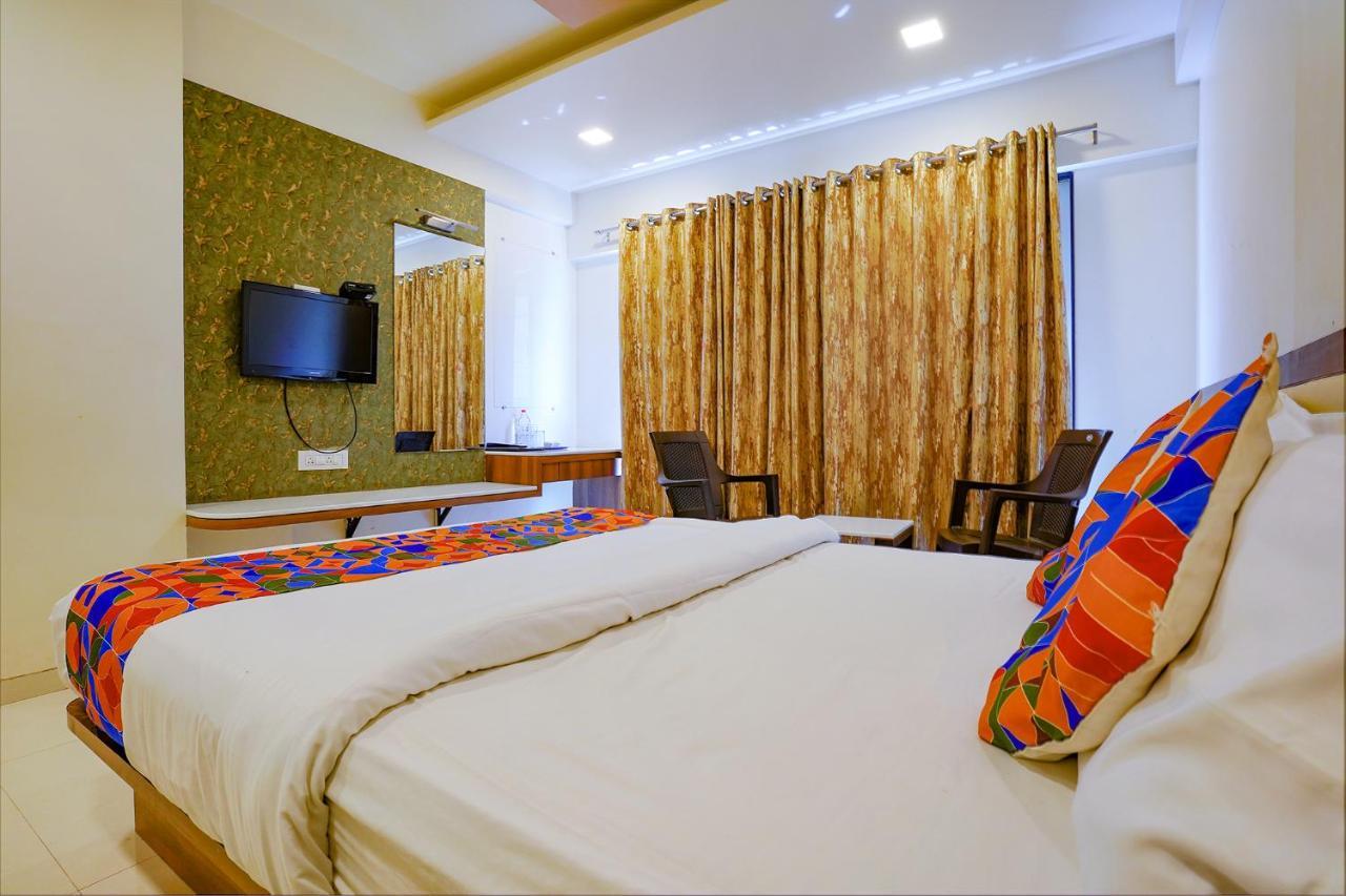 Fabhotel Ramjis Residency Nashik Extérieur photo
