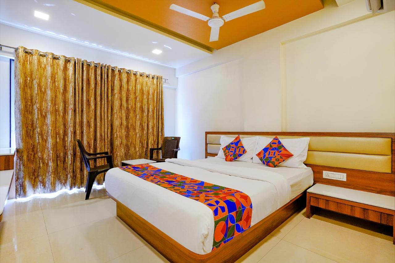 Fabhotel Ramjis Residency Nashik Extérieur photo