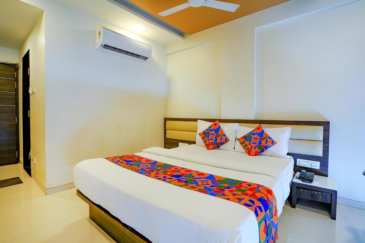 Fabhotel Ramjis Residency Nashik Extérieur photo